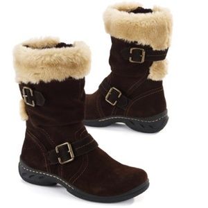 Earth Spirit NWOB Brigitte Faux Fur Boots size 8
